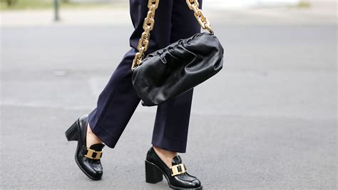 heeled loafers outfits.